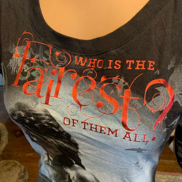 Snow White & The Huntsman Kristen Stewart Black Graphic Fitted Tee Shirt Top - Picture 4 of 5